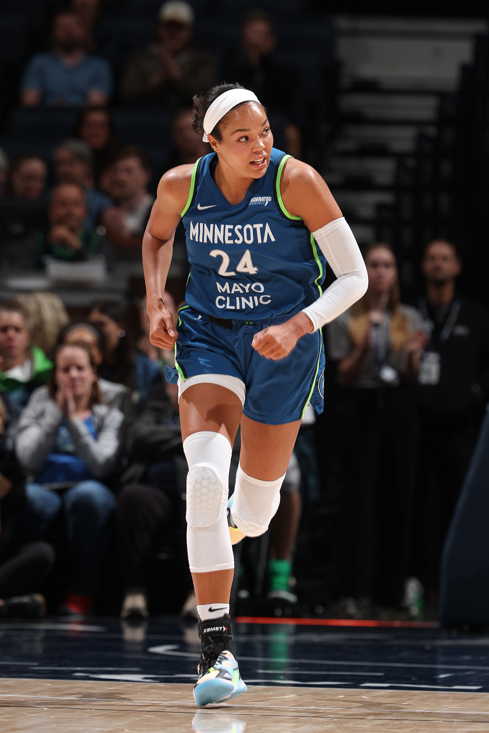 天博棋牌-复出状态真好！科利尔首节5中4独得11分1篮板2助攻